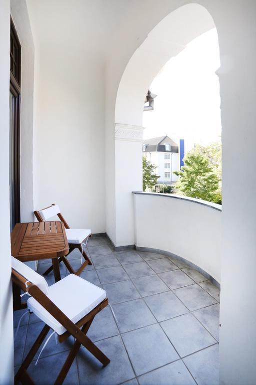 Central Hotel Γκέρα Εξωτερικό φωτογραφία